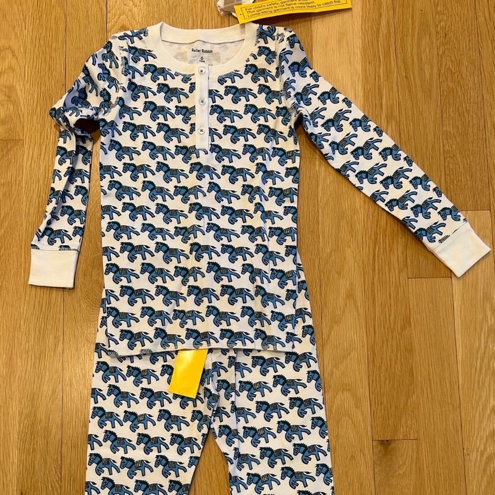 NWT ROLLER RABBIT SIZE 6 BLUE HORSE PAJAMAS